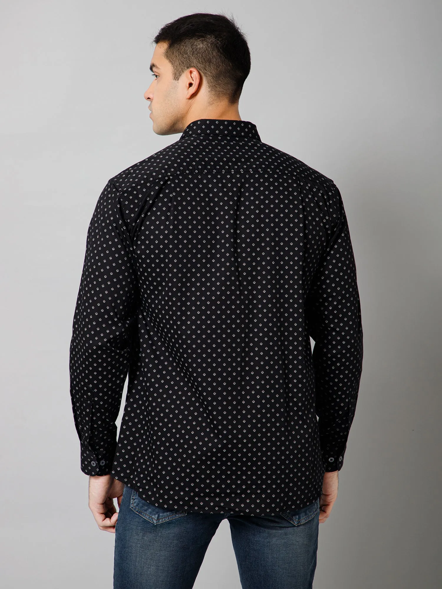 Men's Black Casual Geometric Ditsy Print Full Sleeve Shirt