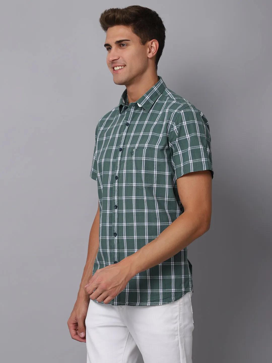 Men's Green Casual Medium Checks Half Sleeve Shirt