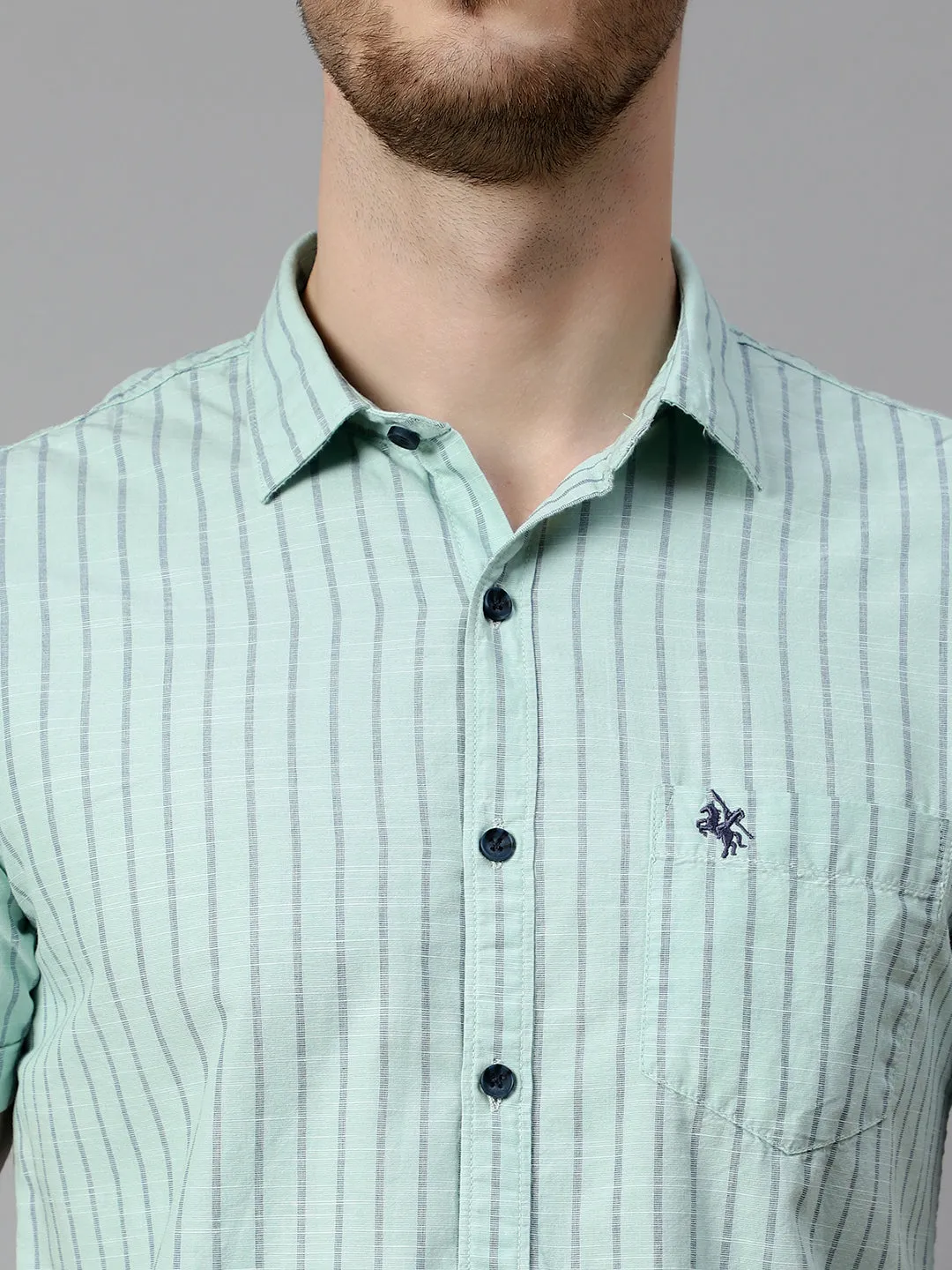 Men's Green Casual Narrow Stripe Half Sleeve Shirt