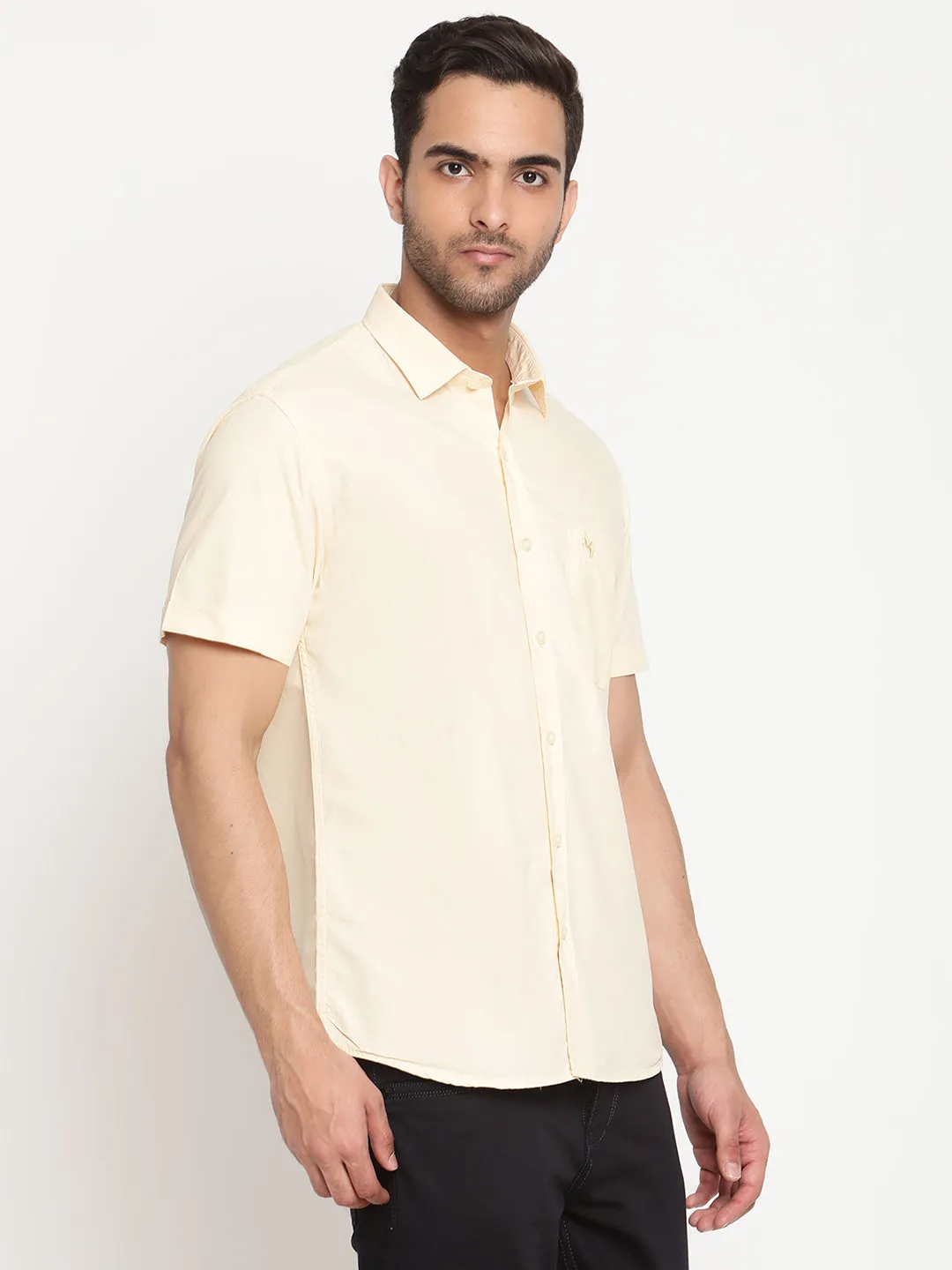 Men's Light Yellow Casual Plain Half Sleeve Shirt