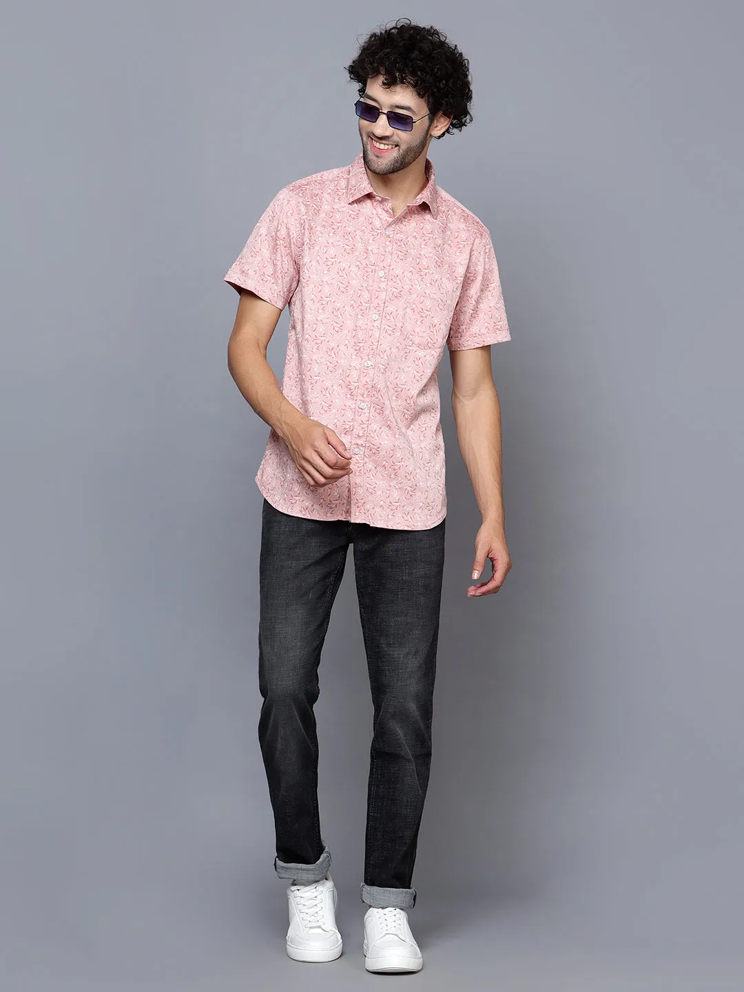 Men's Pink Casual Floral Print Half Sleeve Shirt