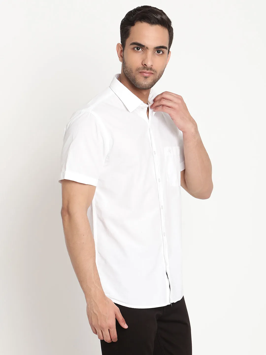 Men's White Casual Plain Half Sleeve Shirt