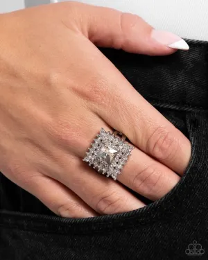 Paparazzi Ring ~ Sovereign Square - Silver