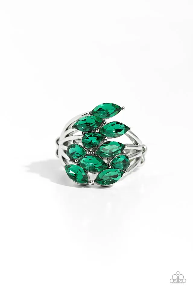 Paparazzi Ring ~ Wave of Whimsy - Green