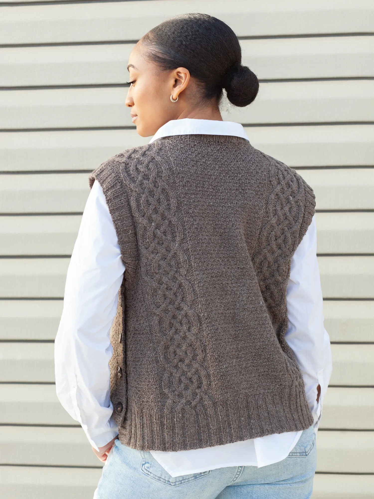 Rust Belt River Vest <br/><small>knitting pattern</small>